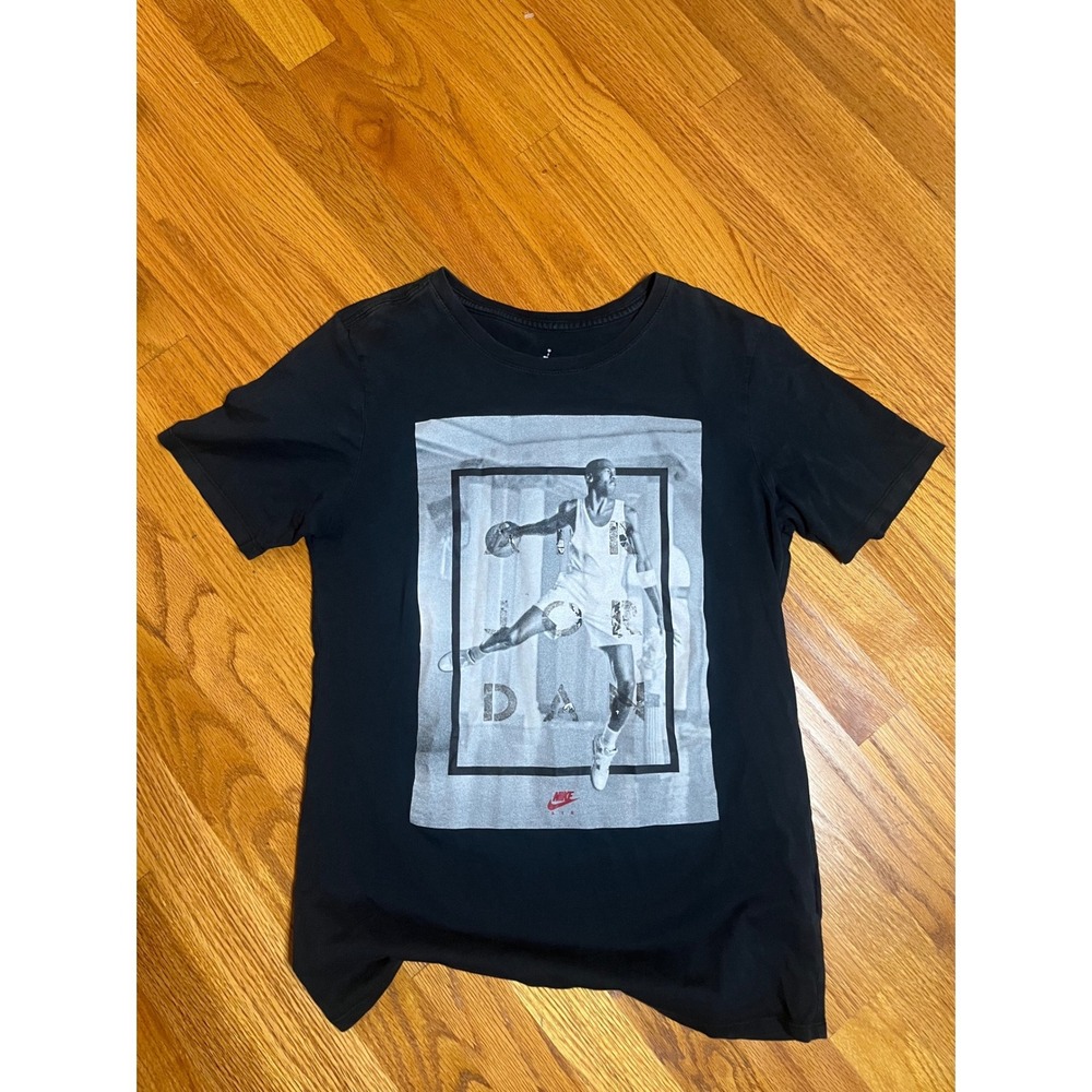 Jordan Brand Michael Jordan Photo Graphic T-Shirt Black Mens Small Short Sleeve